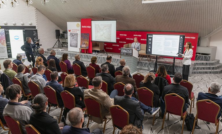Izvješće o održanoj konferenciji “Tiskarstvo & dizajn 2025.”
